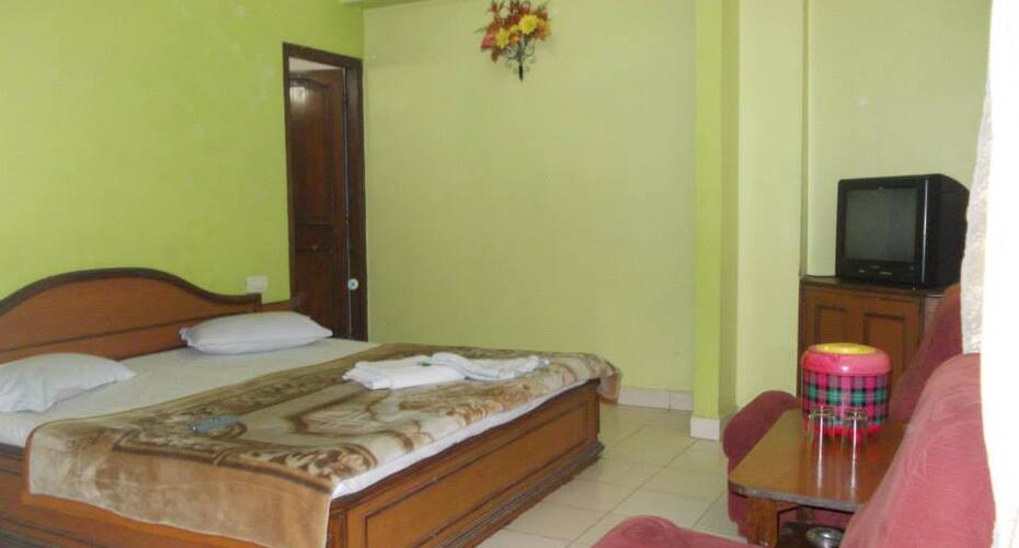 Hotel Paradise, Pachmarhi 5